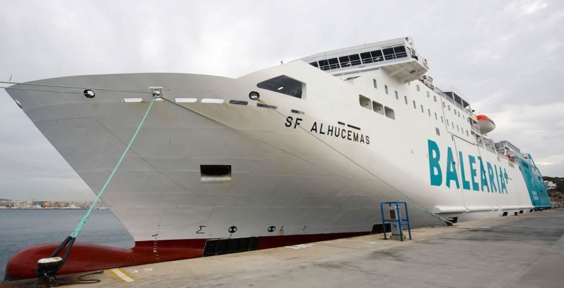 https://discoverislandcruise.com/wp-content/uploads/2015/03/discovery-bahamas-cruise-ship-1105x565.jpg